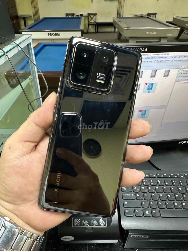 Xiaomi Mi13 Pro đen ram 12GB/256GB 2 sim. Mua bán Điện thoại tại Huyện Hóc Môn Tp Hồ Chí Minh được đăng bởi văn bình hình 1
