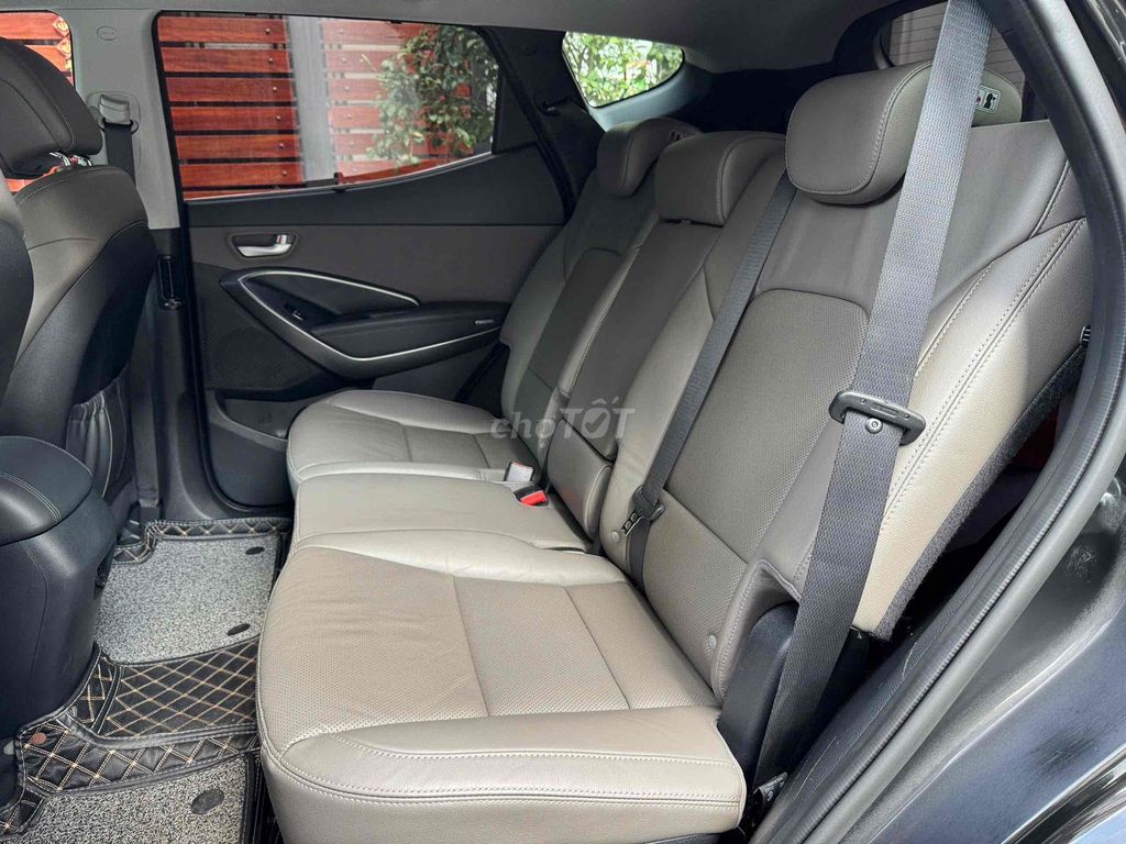 Hyundai Santa Fe 2017 2.4 AT 4 WD - 80000 km. Mua bán Ô tô tại Quận Long Biên Hà Nội được đăng bởi Bùi Đình Thông hình 12