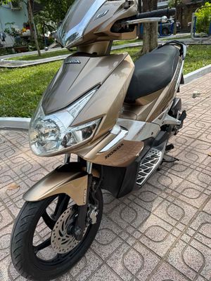 Honda Air Blade 2010 Fi Bs Thành Phố. Mua bán Xe máy tại Quận Gò Vấp Tp Hồ Chí Minh được đăng bởi Cầm Đồ Cường Phát