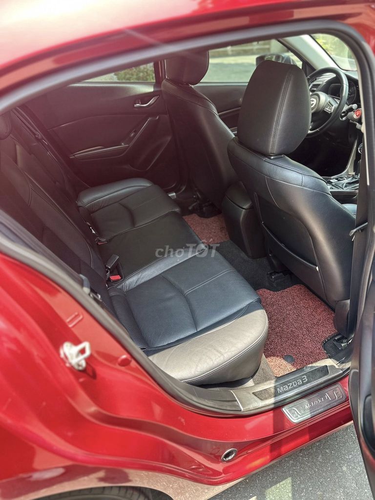 Mazda 3 sản xuất 2017. Mua bán Ô tô tại Thành phố Lào Cai Lào Cai được đăng bởi Nguyễn Hồng Vĩnh hình 2