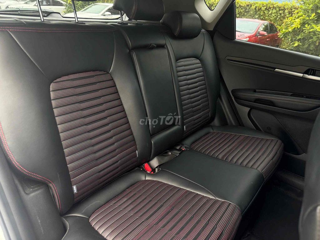 Kia Sonet 2024 Premium 1.5 AT Chỉ Từ 180Triệu. Mua bán Ô tô tại Quận Ninh Kiều Cần Thơ được đăng bởi Chuyên Mua Bán Ô Tô Qua Sử Dụng Carpla Cần Thơ hình 9