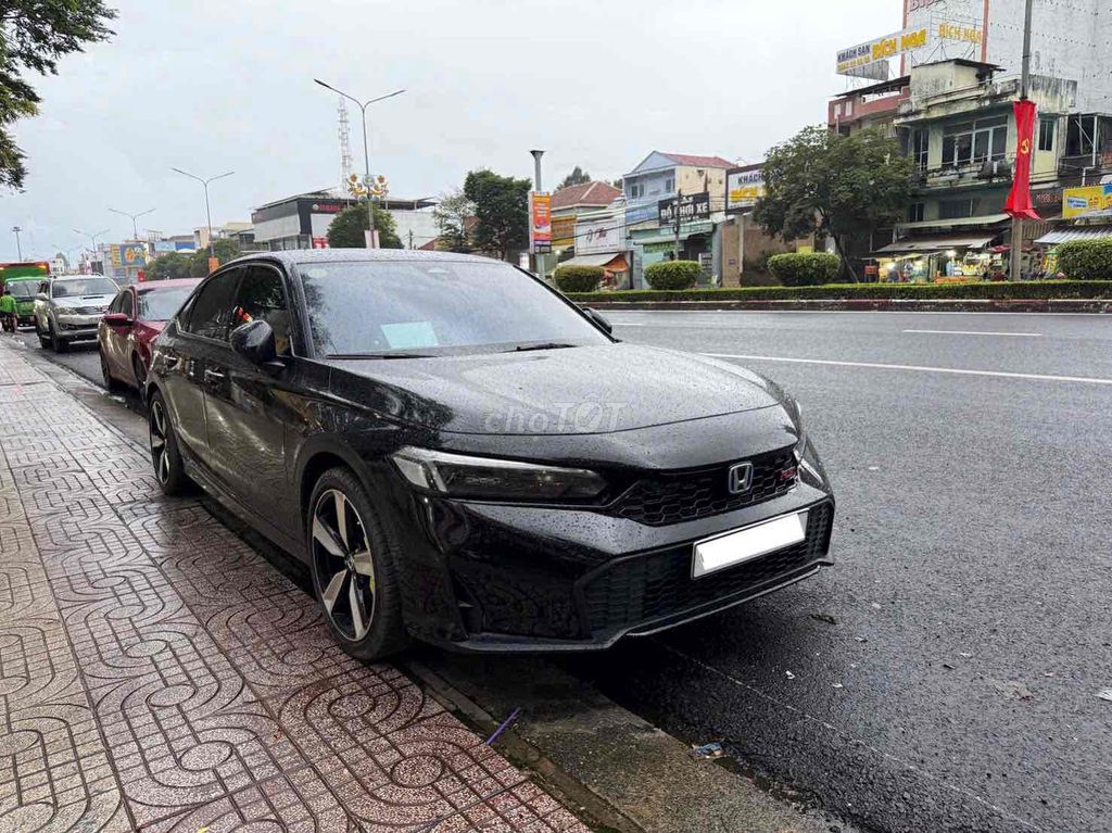 Honda Civic HEV RS 2025 7000km Черный