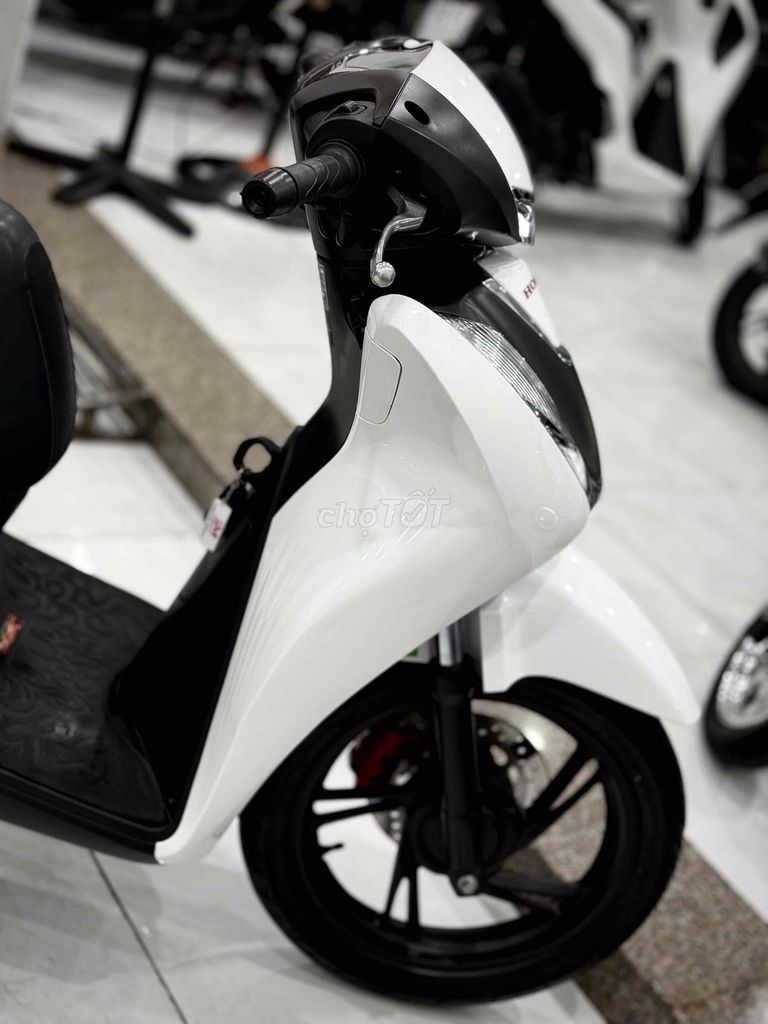 Sh125 2023 Lướt chính chủ ký ( Hỗ trợ Trả GÓP ) 🔥🔥. Mua bán Xe máy tại Thị xã Phú Mỹ Bà Rịa - Vũng Tàu được đăng bởi Cửa Hàng Xe Máy Phú Mỹ hình 7