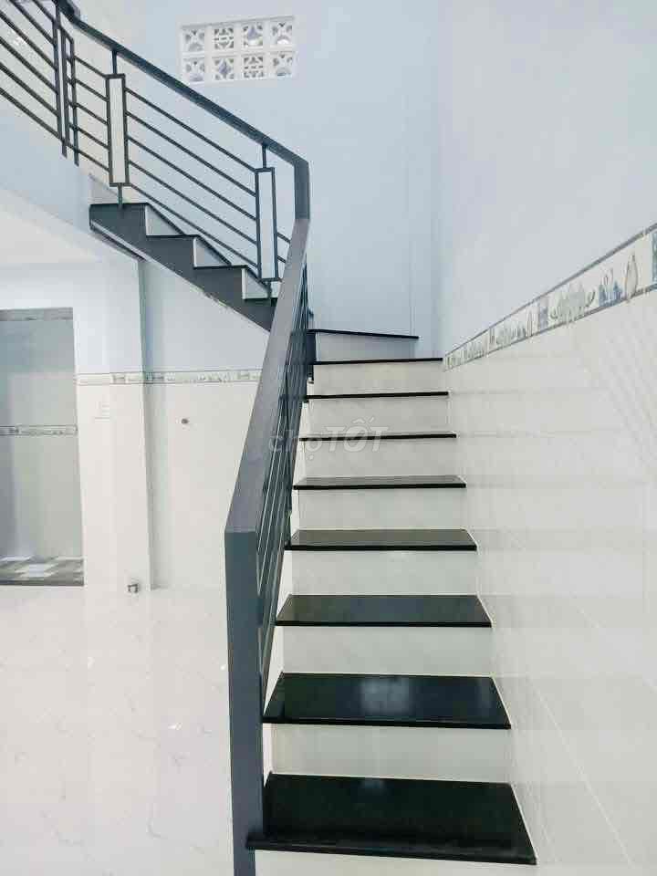 Сдается в аренду дом Thanh Loc, 13 футов, 75 м2, 1 этаж, 1 этаж, 2 спальни, 1 туалет, прямо в Бонг Сене
