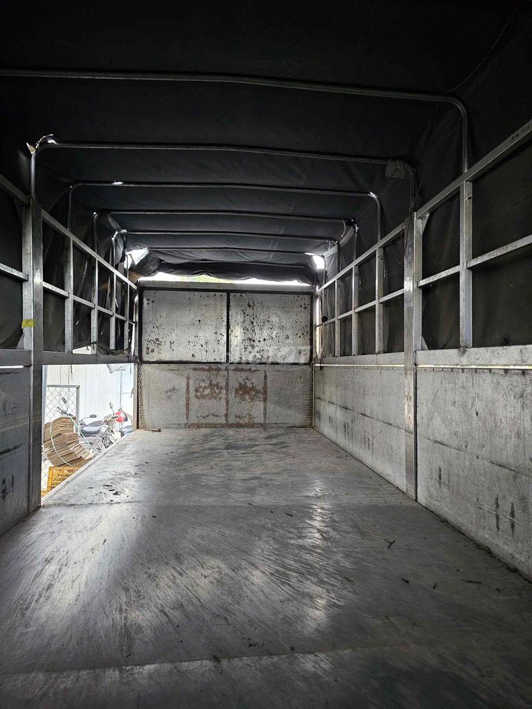 Isuzu 2022 NQR 550 thùng inox. mui bạc , màu trắng. Mua bán Xe tải, xe ben tại Huyện Châu Thành Tiền Giang được đăng bởi Nguyễn Nhật hình 6