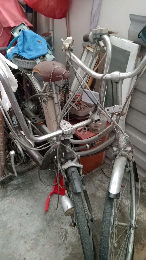 Bán 2 xe đạp điện trợ lực