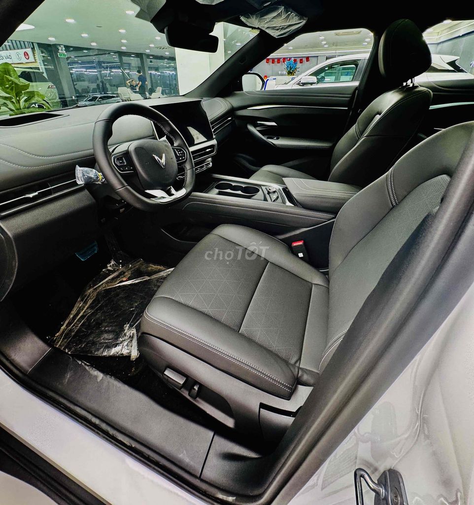 VF7 GIÁ NGANG VF6 PLUS CHỈ CÓ TRONG THÁNG NÀY. Mua bán Ô tô tại Thành phố Thủ Đức Tp Hồ Chí Minh được đăng bởi Vinfast VFX Thủ Đức hình 12