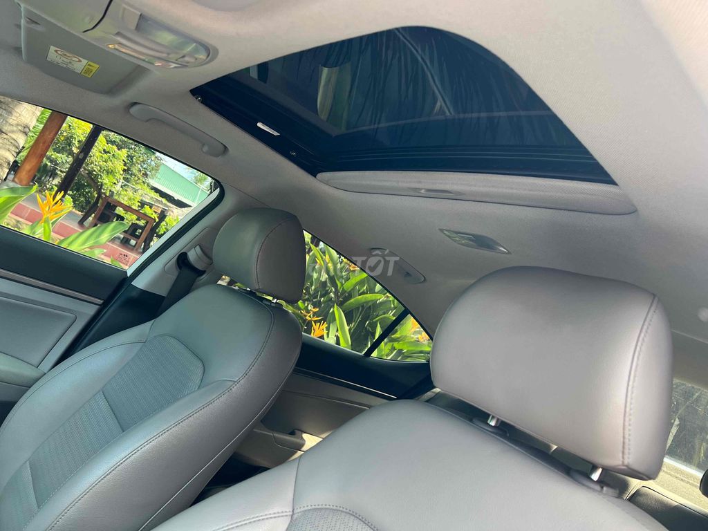 Hyundai Elantra 2017 2.0 AT - 90000 km. Mua bán Ô tô tại Thị xã Bến Cát Bình Dương được đăng bởi Ô TÔ XE MÁY VY BẢO hình 8