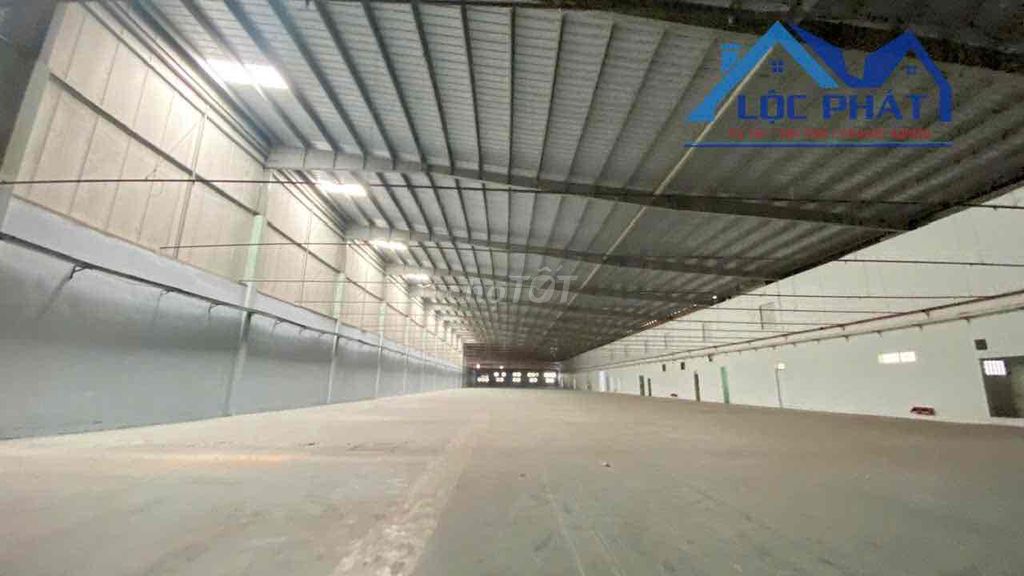 Cho Thuê Kho Xưởng 8000m2 chỉ 3,5 usd