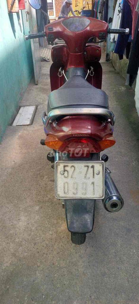 cần bán xe chính chủ. Mua bán Xe máy tại Quận 8 Tp Hồ Chí Minh được đăng bởi quyên Nguyễn  hình 4