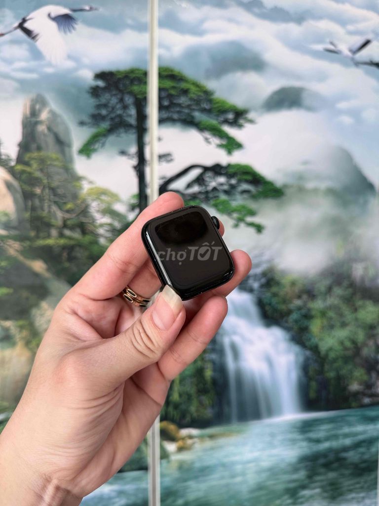 Apple Watch SE 2022 44MM Đen. Mua bán Thiết bị đeo thông minh tại Quận Thanh Khê Đà Nẵng được đăng bởi Tiến Cường hình 1