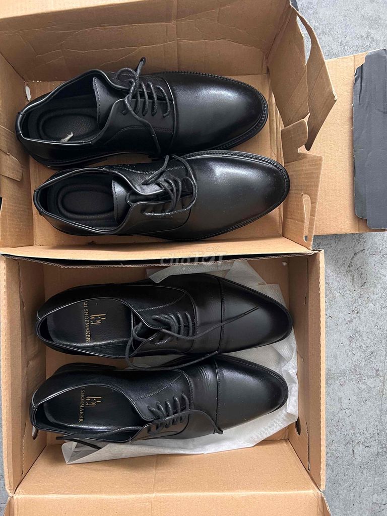 Giày tây nam da đen size 40 chưa sử dụng. Mua bán Giày dép tại Quận Ô Môn Cần Thơ được đăng bởi Quang Vũ hình 1