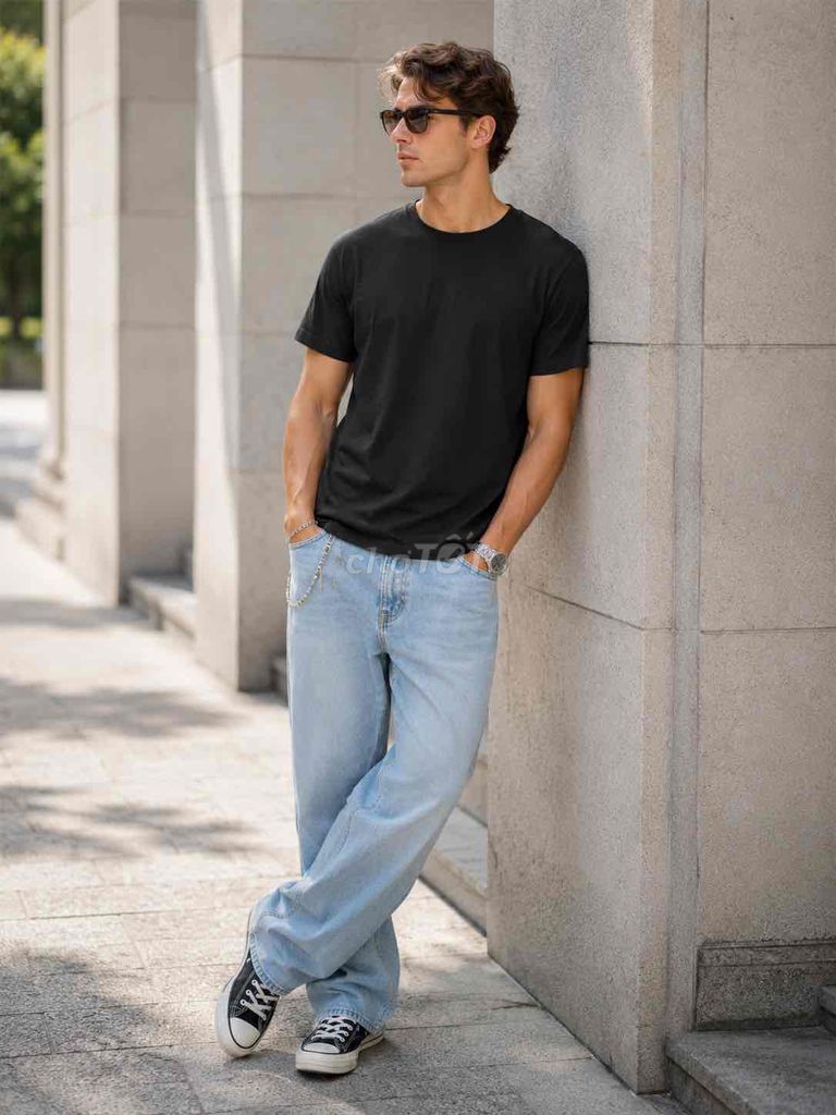 Áo thun nam Uniqlo Cotton Đen size L. Mua bán Quần áo tại Huyện Hàm Tân Bình Thuận được đăng bởi 2hand LCT hình 1