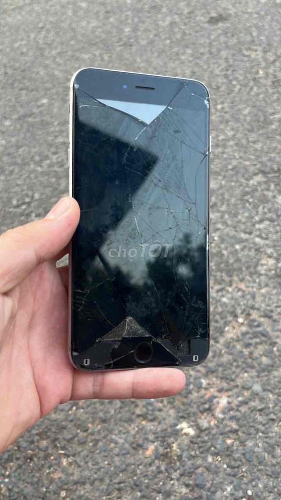 Apple iPhone 6 Plus Bạc Hỏng màn hình. Mua bán Điện thoại tại Thành phố Thủ Đức Tp Hồ Chí Minh được đăng bởi Nguyễn Ngọc Hưng hình 1