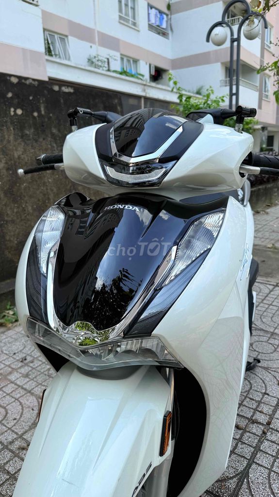 SH350i DATE 2023 - MÁY VIỆT NAM -  9 chủ. Mua bán Xe máy tại Quận Gò Vấp Tp Hồ Chí Minh được đăng bởi Nguyễn thắng thống hình 2