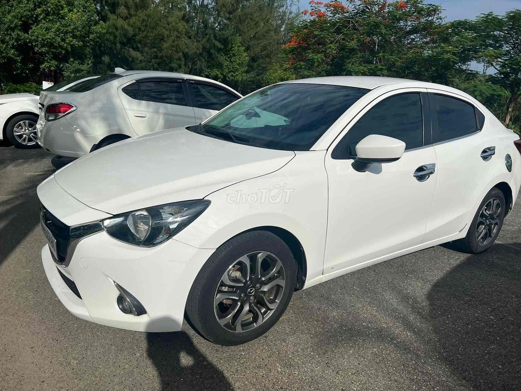 Mazda 2 2018  1.5 AT