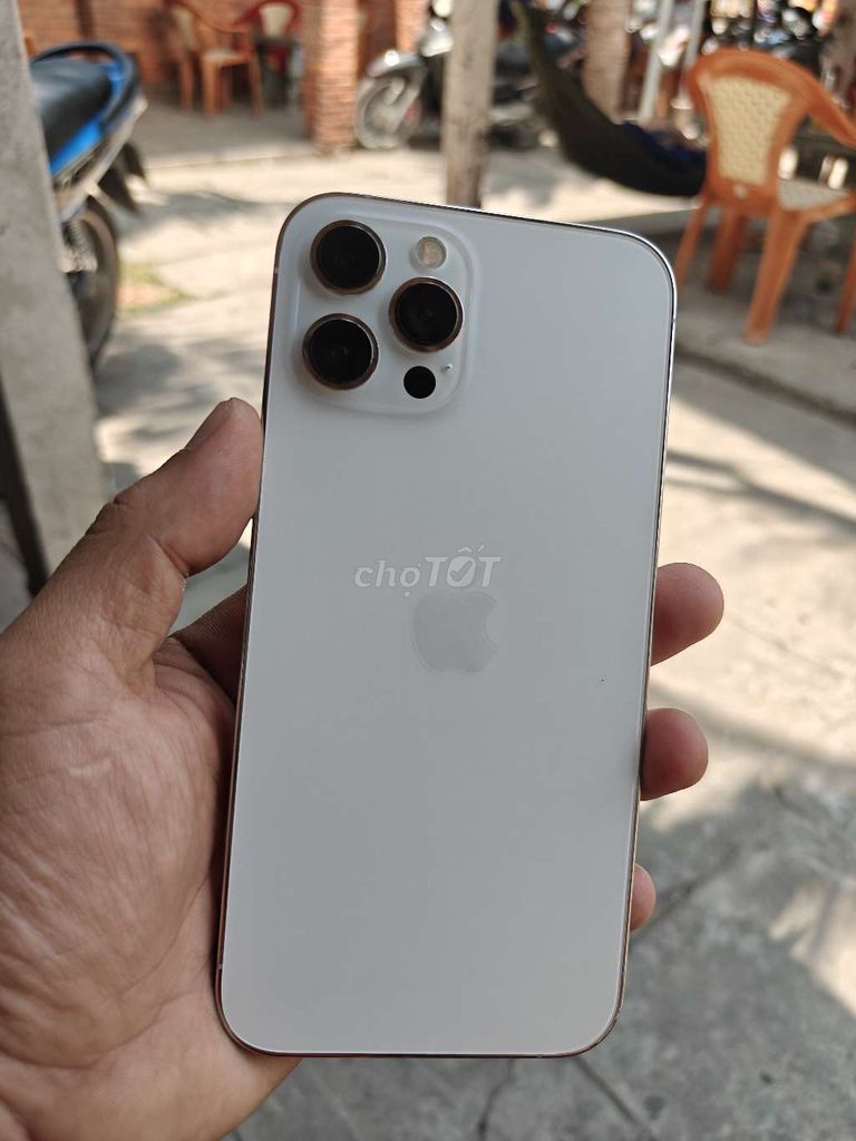 Apple iPhone 12 Pro Max 128GB Trắng 99%. Mua bán Điện thoại tại Thành phố Bến Tre Bến Tre được đăng bởi Lê Trường hình 1