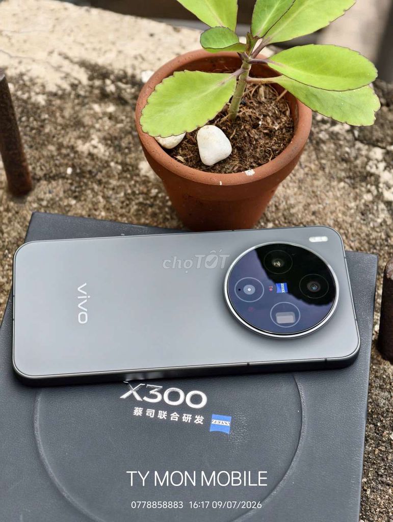 Vivo X300 12GB/256GB Xám. Mua bán Điện thoại tại Quận 5 Tp Hồ Chí Minh được đăng bởi TY  MON MOBILE hình 1