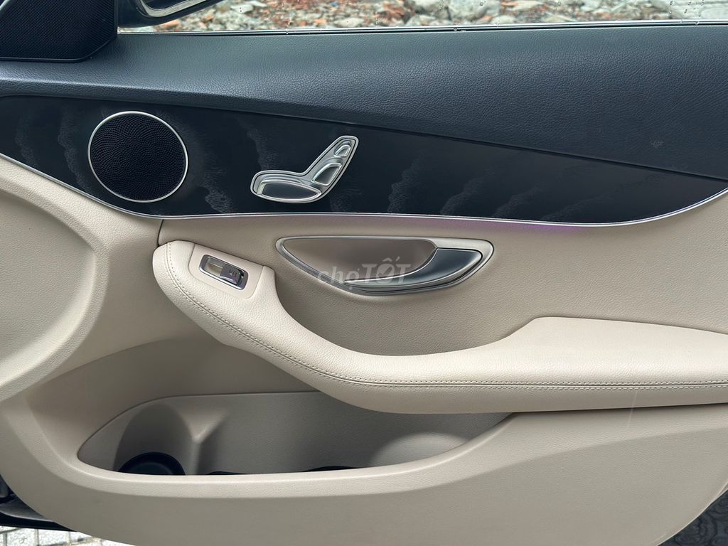 🔴 Mercedes Benz C Class 2018 C200 - 44k km. Mua bán Ô tô tại Thành phố Thủ Đức Tp Hồ Chí Minh được đăng bởi Tuấn carhouse hình 11