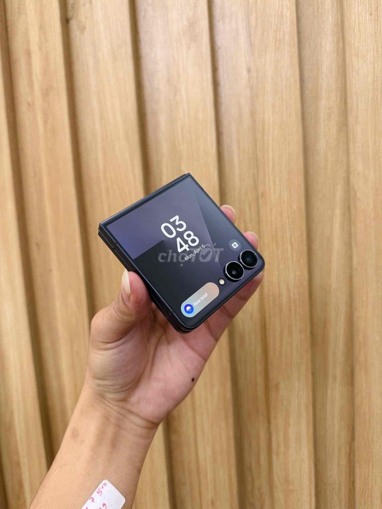Samsung Z Flip 7 512GB Đen. Mua bán Điện thoại tại Quận Đống Đa Hà Nội được đăng bởi  Đức Mobile hình 1