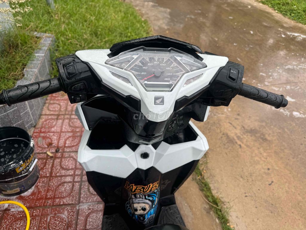 click thái nhìn là khoái ( bao kí rút ). Mua bán Xe máy tại Thành phố Mỹ Tho Tiền Giang được đăng bởi luxury  hình 4