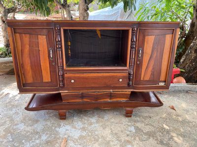 Tủ gỗ như hình, gỗ tốt. Mua bán Tủ, kệ gia đình tại Thành phố Buôn Ma Thuột Đắk Lắk được đăng bởi Dương Phạm