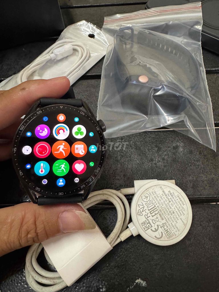 Huawei GT3 Đen Đã sử dụng. Mua bán Thiết bị đeo thông minh tại Quận Cẩm Lệ Đà Nẵng được đăng bởi Huawei Chính Hãng Đà Nẵng zz Mua và Bán Đồng Hồ Mới Cũ zz  hình 1