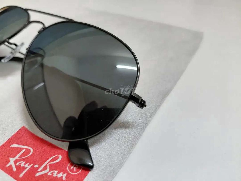 Kính râm Ray-Ban Đen Size 58. Mua bán Phụ kiện thời trang khác tại Thành phố Biên Hòa Đồng Nai được đăng bởi Hoài Niệm hình 1