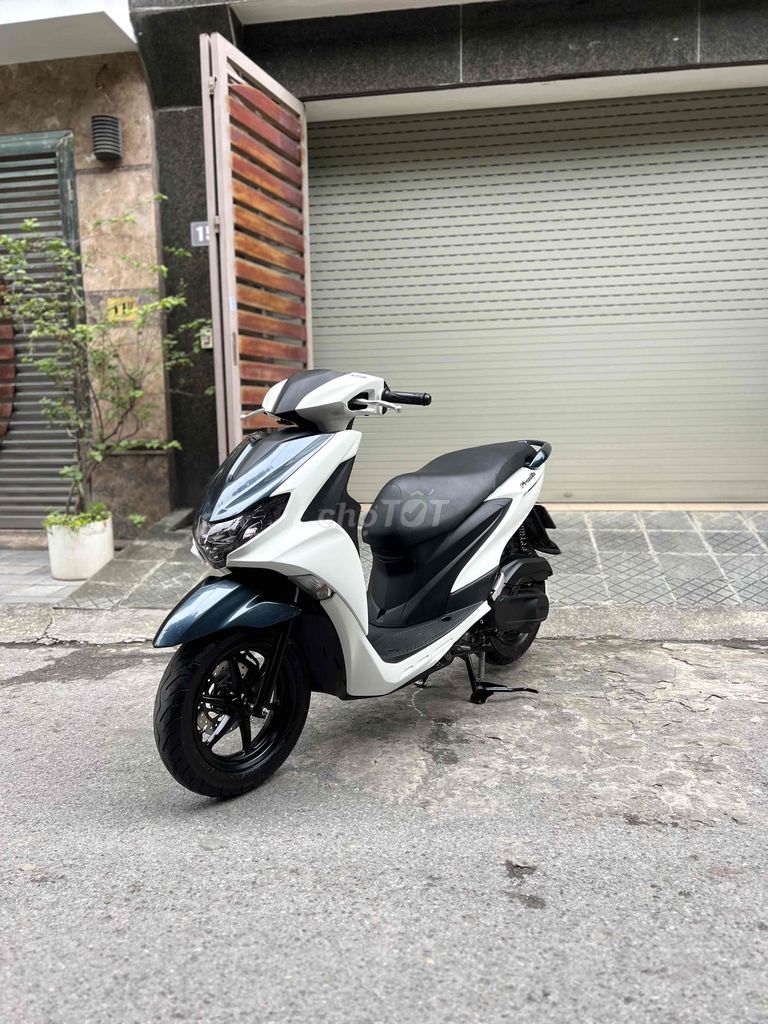 Xe Máy Anh Thao Freego 125cc màu trắng. Mua bán Xe máy tại Quận Cầu Giấy Hà Nội được đăng bởi shop xe may cũ anh thao hình 4