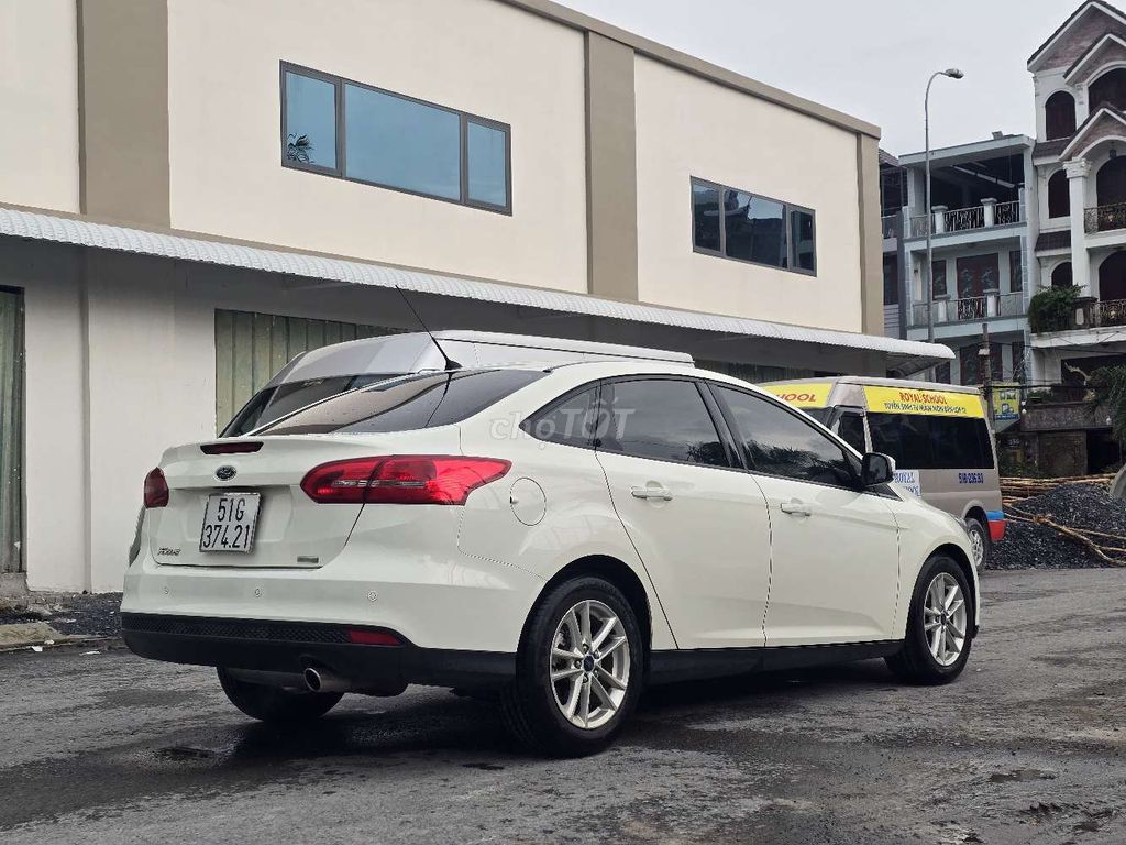 FOCUS TREND 1.5L 2017 LƯỚT 28000KM BẢO HÀNH 1 NĂM. Mua bán Ô tô tại Quận Bình Tân Tp Hồ Chí Minh được đăng bởi Lê Tử can  hình 7