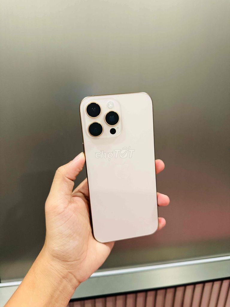 iPhone 16 Pro Max 256G Quốc Tế Full. Mua bán Điện thoại tại Quận Thanh Khê Đà Nẵng được đăng bởi Mila hình 1