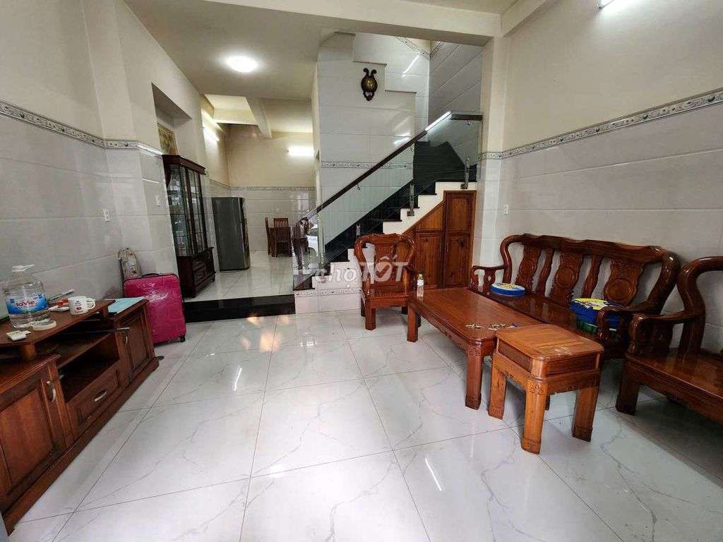Nhà 2 lầu, mặt tiền hẻm xe tải Gò Ô Môi 