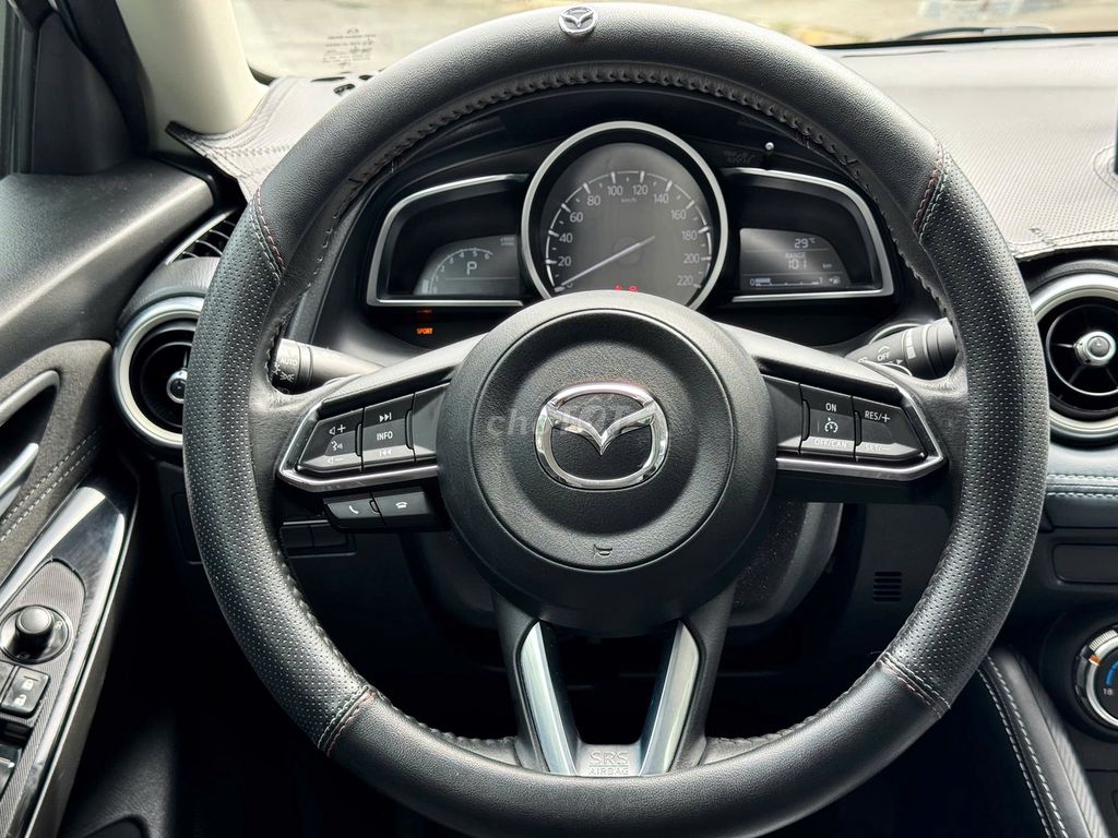 Mazda 2 Luxury model 2021 Trắng đẹp 41.000 km. Mua bán Ô tô tại Quận Gò Vấp Tp Hồ Chí Minh được đăng bởi 067 Hằng hình 15