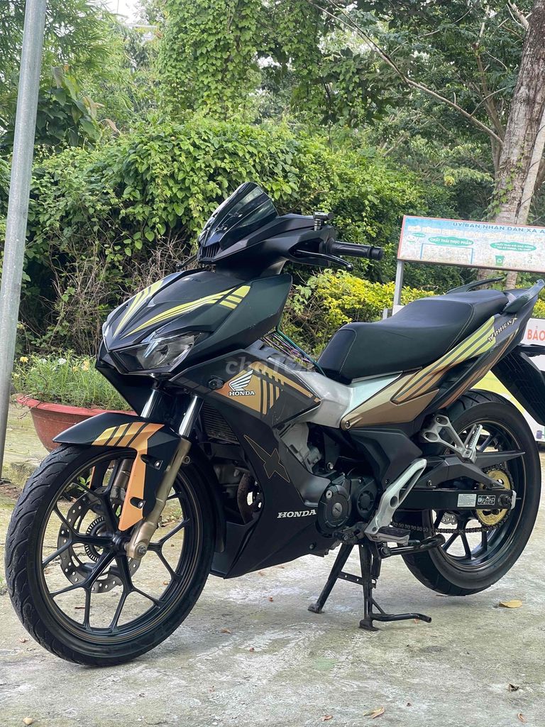 mình có đang dư xe nên để lại giá 17 củ. Mua bán Xe máy tại Huyện Tân Hồng Đồng Tháp được đăng bởi Trọng hình 2