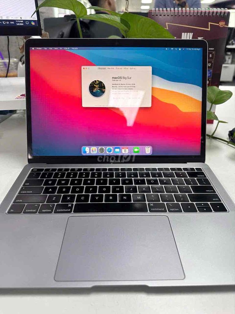 MacBook Air Retina 2019 i5 8GB/128GB. Mua bán Laptop tại Quận Tân Bình Tp Hồ Chí Minh được đăng bởi Trịnh Xuân Danh hình 1