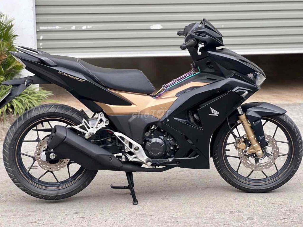 Winner V3 -2024 mới 95% chính chủ sang tên luôn. Mua bán Xe máy tại Quận Nam Từ Liêm Hà Nội được đăng bởi E Thuý Hạnh hình 4