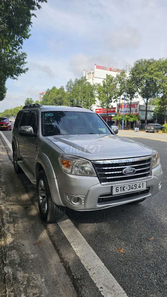Ford everest 2010 2.5L 4x2 AT - 150000 km. Mua bán Ô tô tại Thị xã Bến Cát Bình Dương được đăng bởi Hoàng Nam hình 2