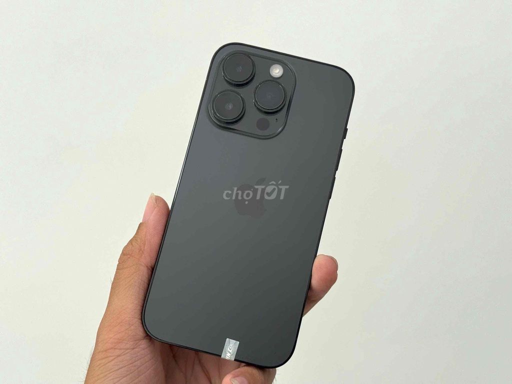 iPhone 14 Pro 256GB Màu Đen Pin 95% Bao Xài. Mua bán Điện thoại tại Quận Cái Răng Cần Thơ được đăng bởi Cầm đồ Nhanh hình 1