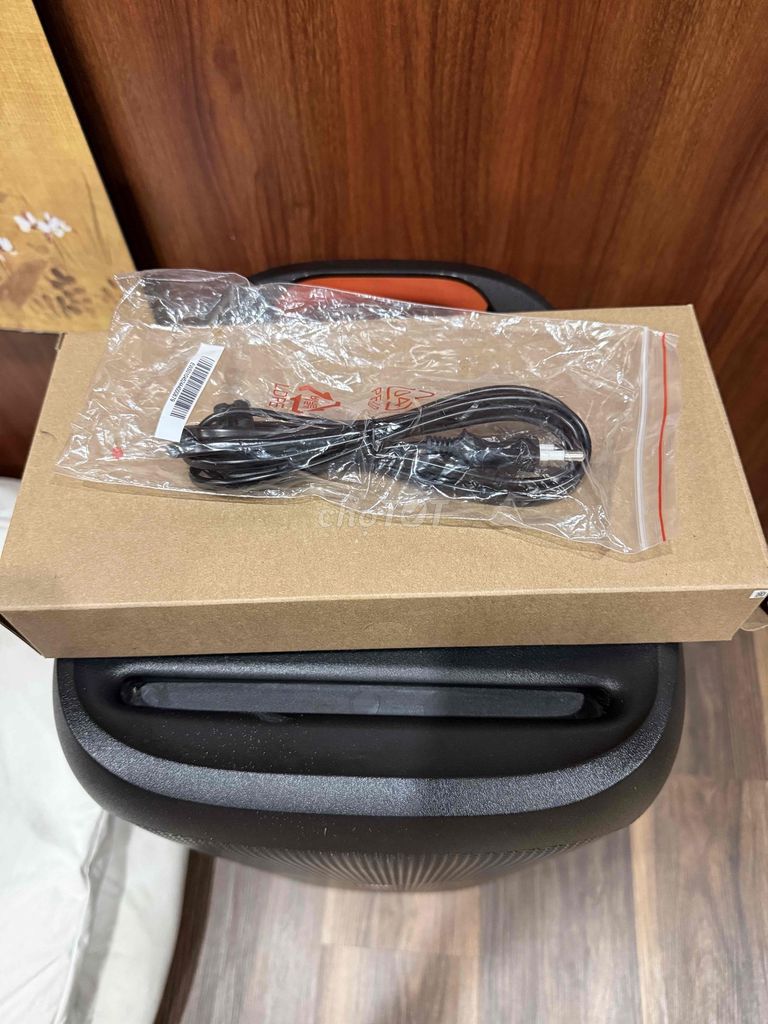 Loa Bluetooth JBL Partybox 310 Đen,như mới. Mua bán Tivi, Âm thanh tại Huyện Nhơn Trạch Đồng Nai được đăng bởi Nguyen Tan Loc hình 1