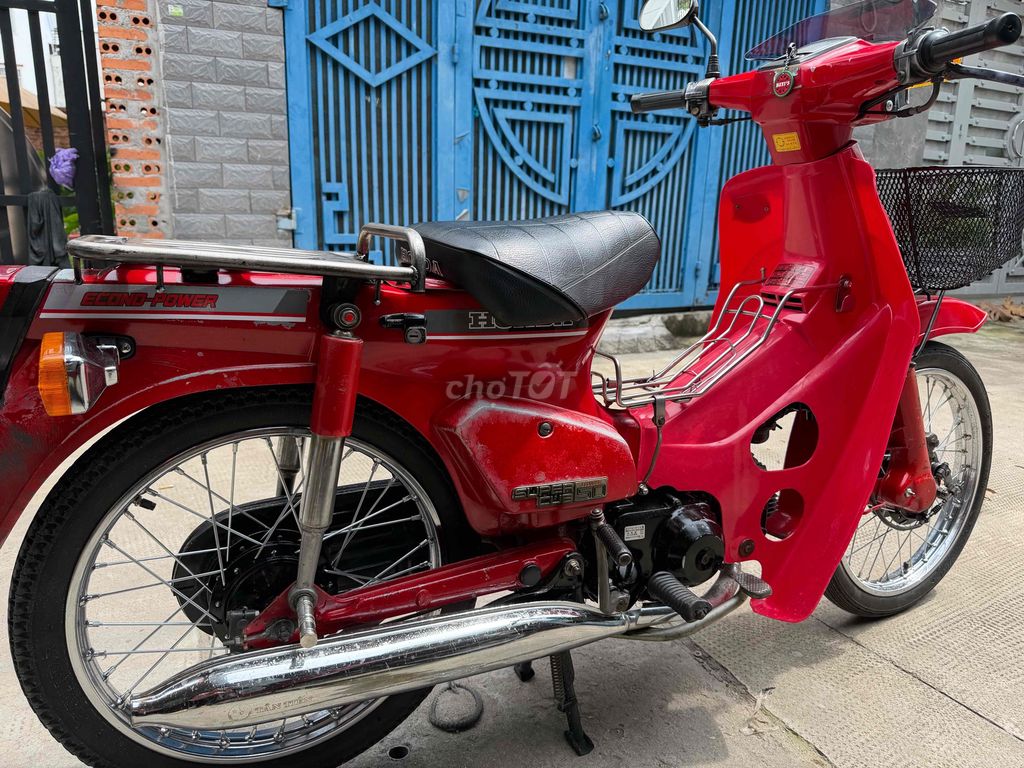 Honda Super Cub Красная Королева