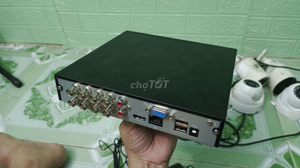 Đầu ghi Dahua 1TB Đen Đã dùng. Mua bán Máy ảnh, Máy quay tại Quận Sơn Trà Đà Nẵng được đăng bởi Tiến hình 1