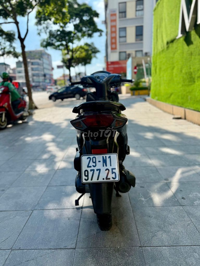 Vision cá tính 2022. Mua bán Xe máy tại Quận Hoàng Mai Hà Nội được đăng bởi Trường Giang Phạm hình 5