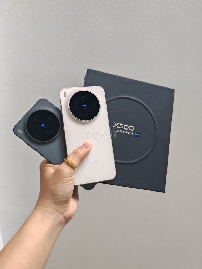 🔥 Vivo X300 12/256 fullbox 99% pin 100% - gl. Mua bán Điện thoại tại Quận Tân Phú Tp Hồ Chí Minh được đăng bởi Trọng hình 1
