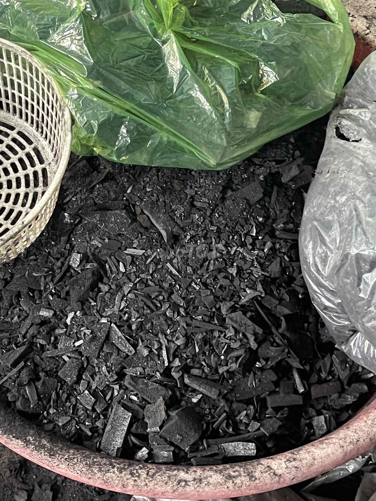 Than đước 30 kg. Mua bán Đồ chuyên dụng, Giống nuôi trồng tại Thành phố Cà Mau Cà Mau được đăng bởi Thịnh hình 1