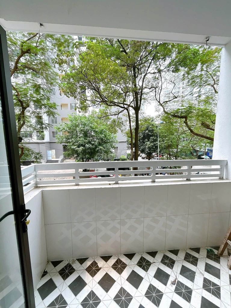 Продается квартира CT4A X2 Bac Linh Dam, 69 м2, полностью меблированная