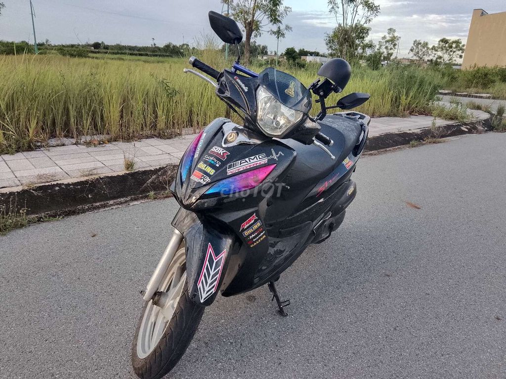 Cần bán xe shark đẹp. Mua bán Xe máy tại Huyện Hóc Môn Tp Hồ Chí Minh được đăng bởi Anh  hình 2