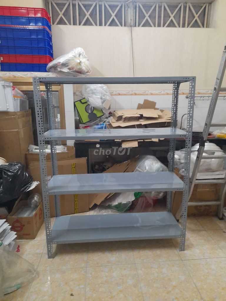 Kệ sắt V lỗ đa năng (k12). Mua bán Tủ, kệ gia đình tại Thành phố Biên Hòa Đồng Nai được đăng bởi Thu Hoàng hình 1