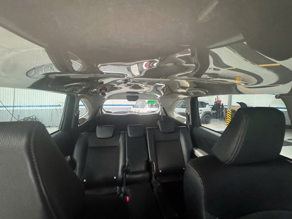 Toyota Veloz Cross 2024 - 48000 km. Mua bán Ô tô tại Thành phố Đà Lạt Lâm Đồng được đăng bởi Huy VF hình 8