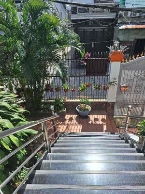 🏡 BÁN BIỆT THỰ GÓC 2 MẶT TIỀN - CÓ HẦM - PHƯỜNG 25, BÌNH THẠNH   👉 GIÁ. Mua bán nhà ở tại Quận Bình Thạnh Tp Hồ Chí Minh được đăng bởi Huỳnh Thị Muội