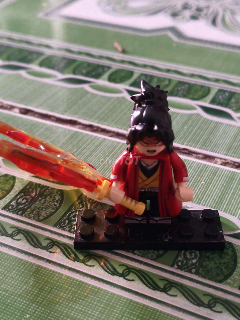 Đồ chơi lắp ráp Zenitsu và Tanjiro. Mua bán Sở thích khác tại Thành phố Thuận An Bình Dương được đăng bởi Hoangvu hình 1